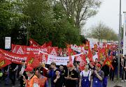 Warnstreik der Metaller in Lemgo